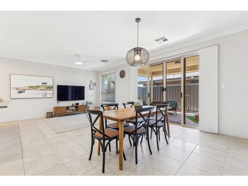 10 Dee Street, Woodville South SA 5011