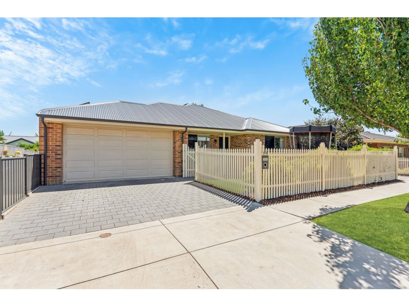 10 Dee Street, Woodville South SA 5011