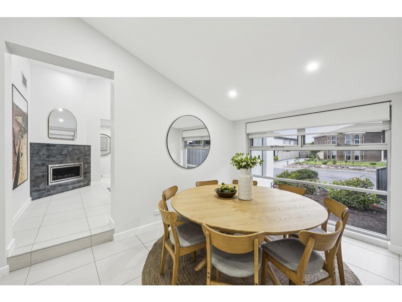 9 Fisher Place, West Lakes SA 5021