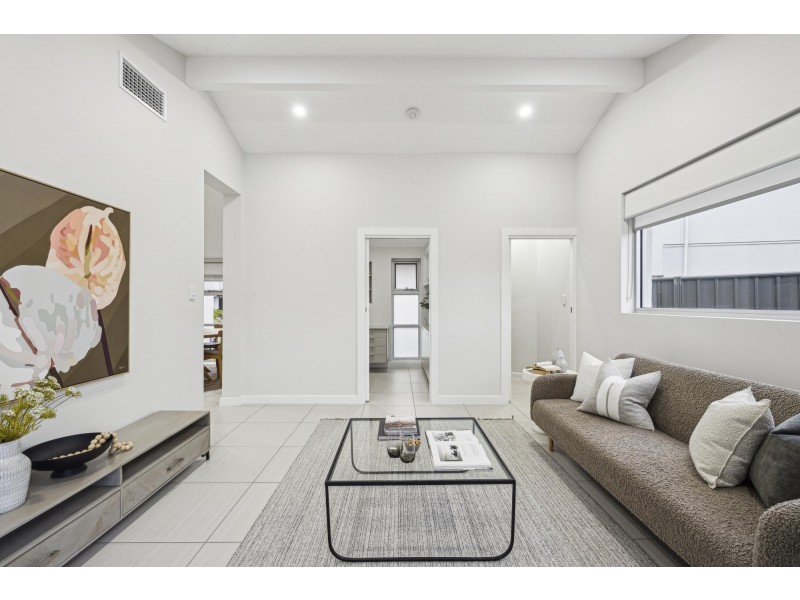 9 Fisher Place, West Lakes SA 5021