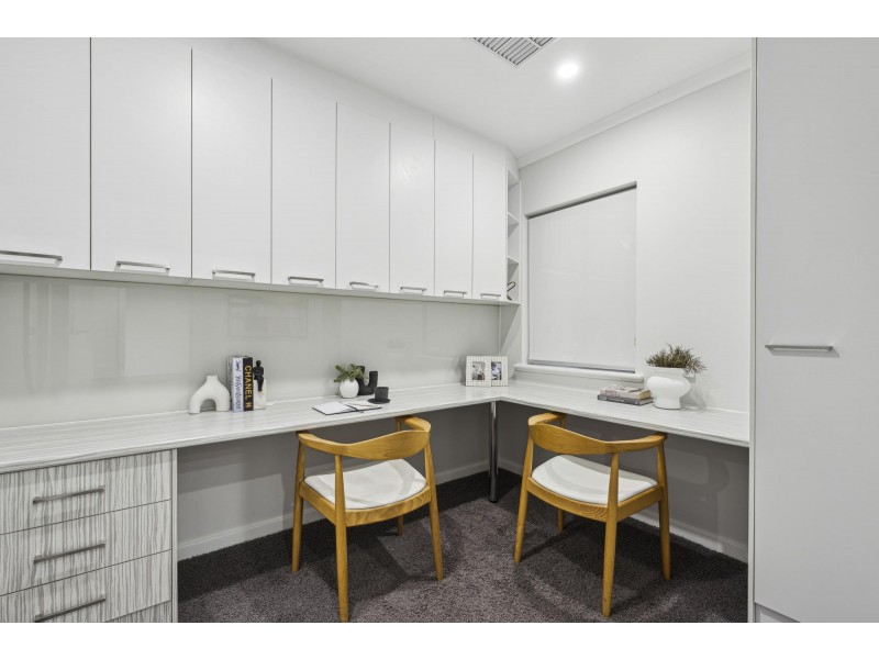 9 Fisher Place, West Lakes SA 5021