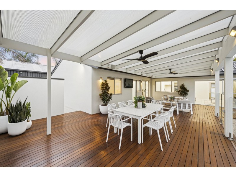 9 Fisher Place, West Lakes SA 5021