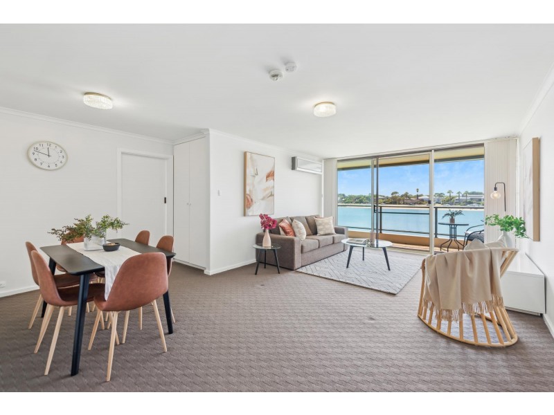 6/70 Military Road, Tennyson SA 5022