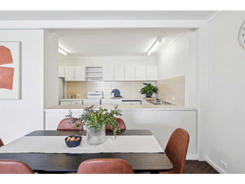 6/70 Military Road, Tennyson SA 5022