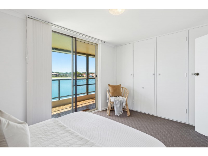 6/70 Military Road, Tennyson SA 5022