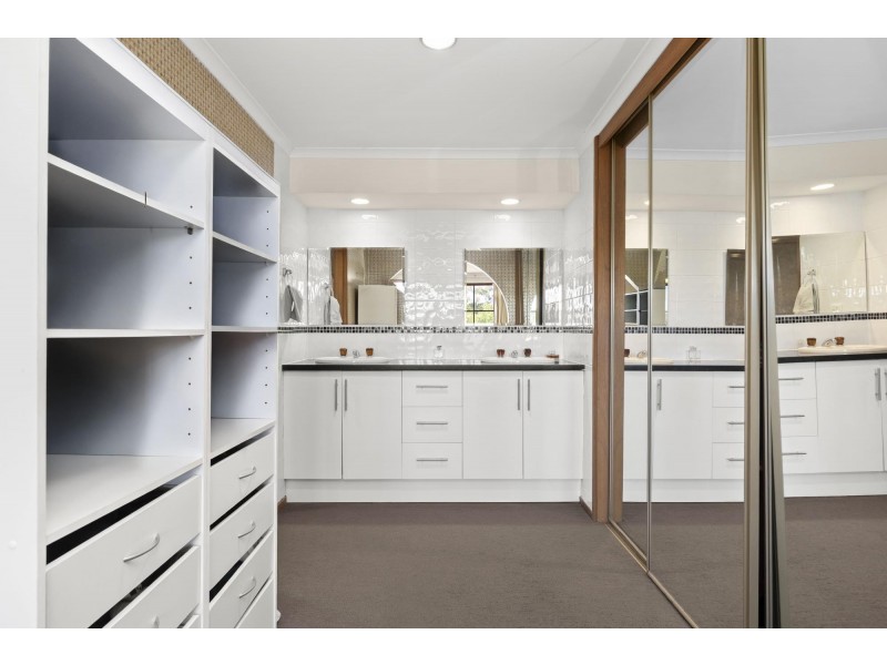 926 Grand Junction Road, Gilles Plains SA 5086