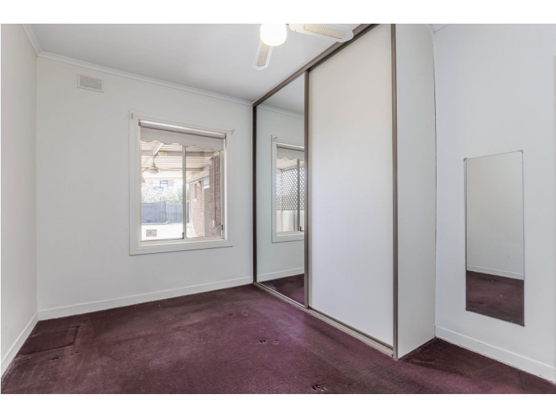 15 Childs Avenue, Seaton SA 5023