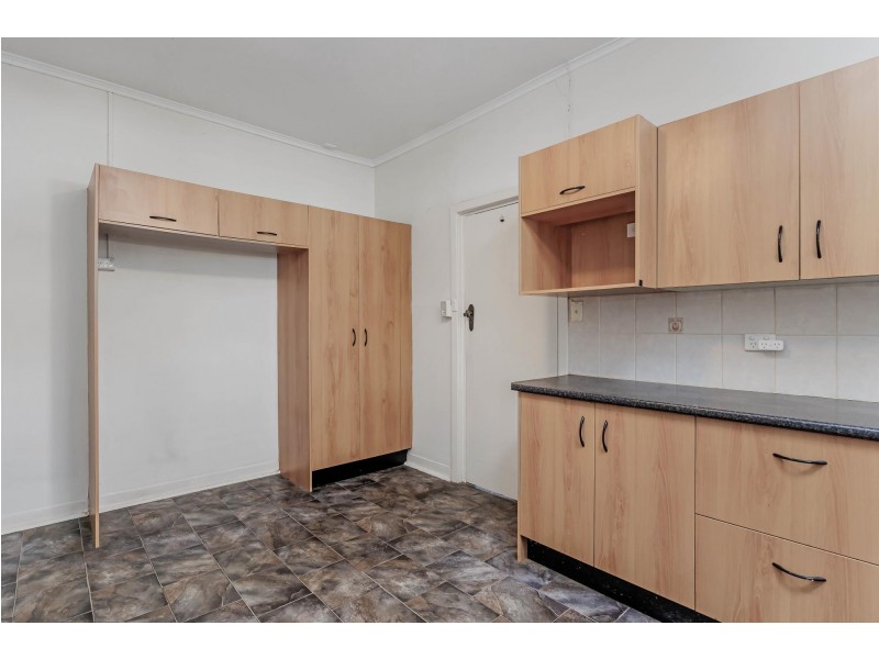 15 Childs Avenue, Seaton SA 5023