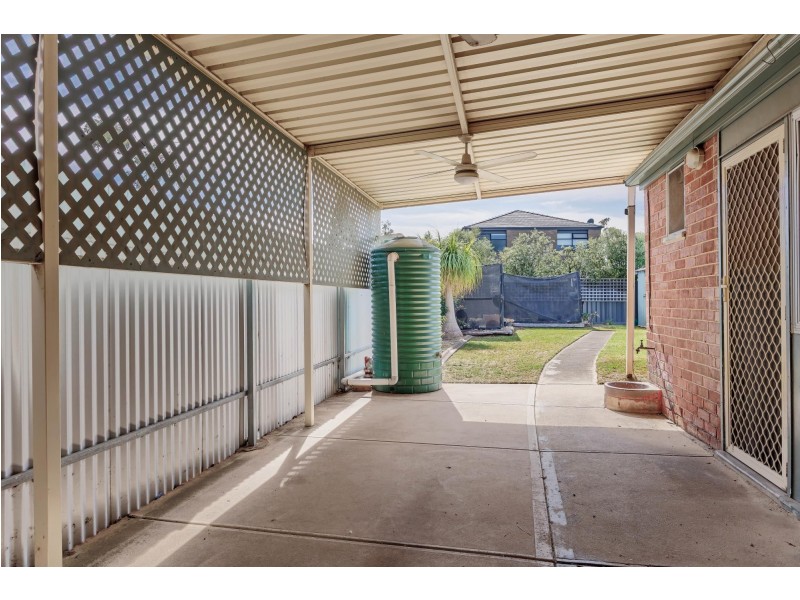 15 Childs Avenue, Seaton SA 5023