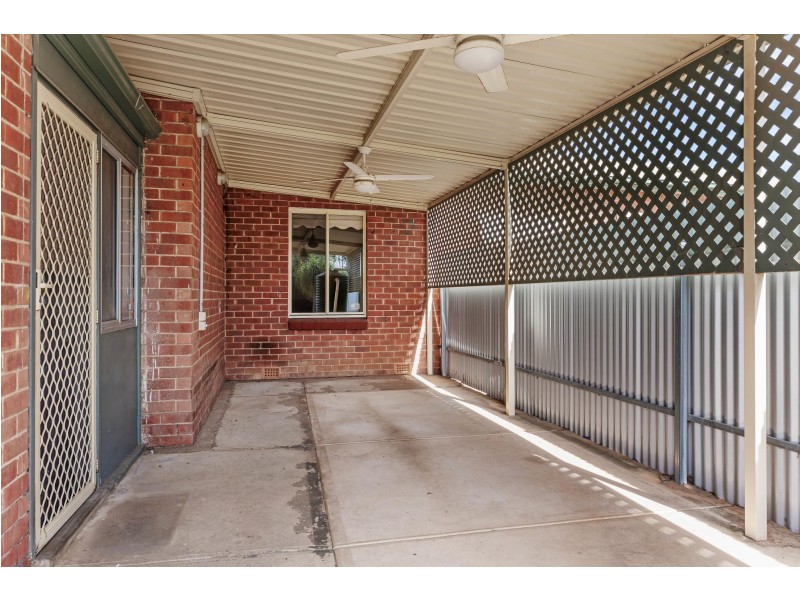 15 Childs Avenue, Seaton SA 5023