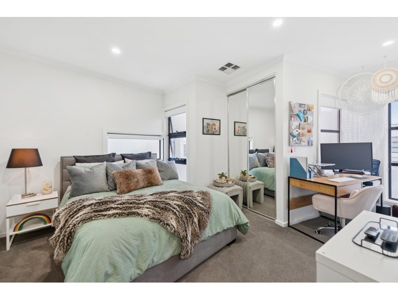 18/24 Arnold Close, Findon SA 5023