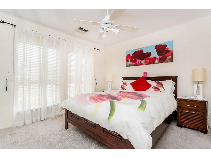 9 Charles Tank Drive, Sheidow Park SA 5158