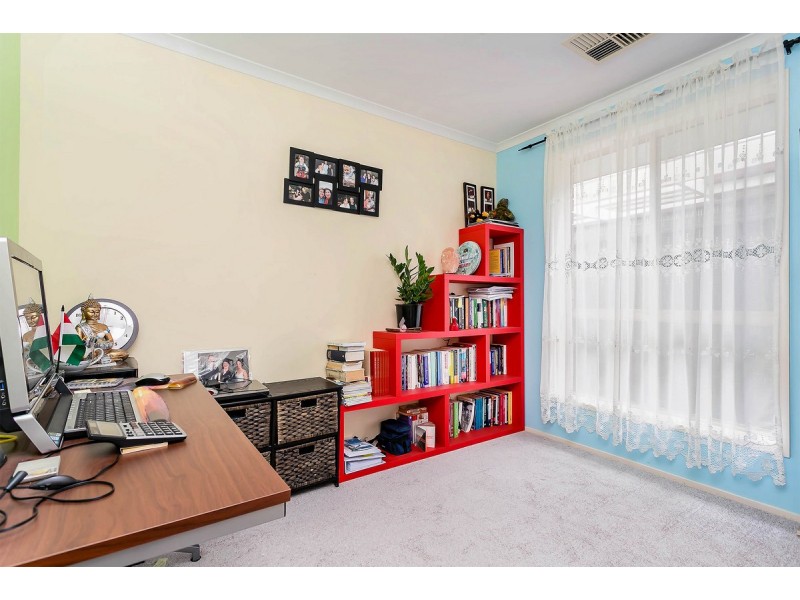 9 Charles Tank Drive, Sheidow Park SA 5158