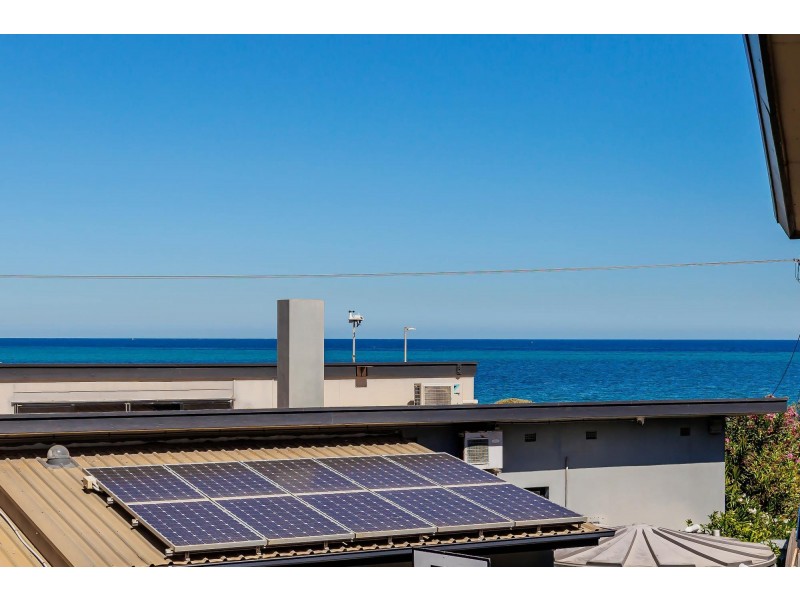 8/52 Seaview Road, West Beach SA 5024