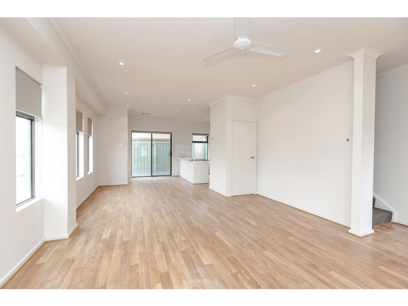 7/60 Augustine Street, Mawson Lakes SA 5095