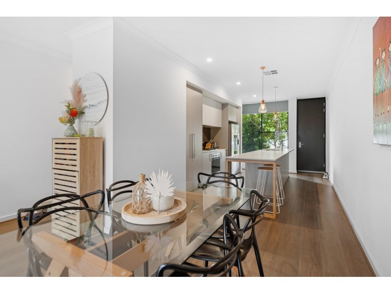 6 Symon Lane, West Lakes SA 5021