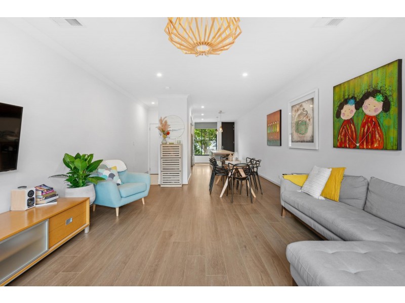 6 Symon Lane, West Lakes SA 5021