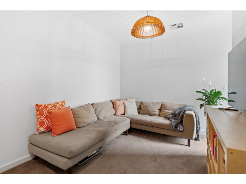 6 Symon Lane, West Lakes SA 5021