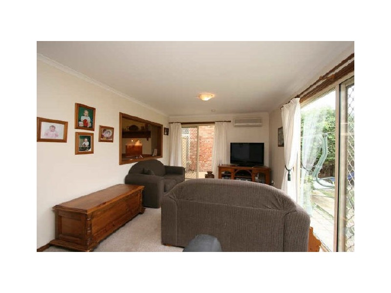 4 Little Craigie Street, Birkenhead SA 5015