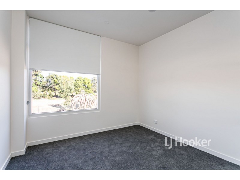 102/69 Troubridge Drive, West Lakes SA 5021