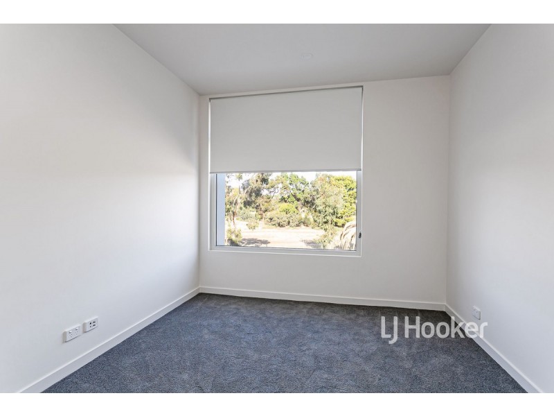 102/69 Troubridge Drive, West Lakes SA 5021