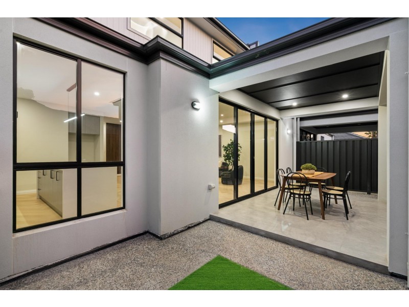 39 Caroline Drive, Fulham Gardens SA 5024