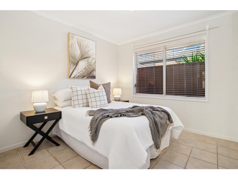 7 Greenbriar Avenue, Happy Valley SA 5159