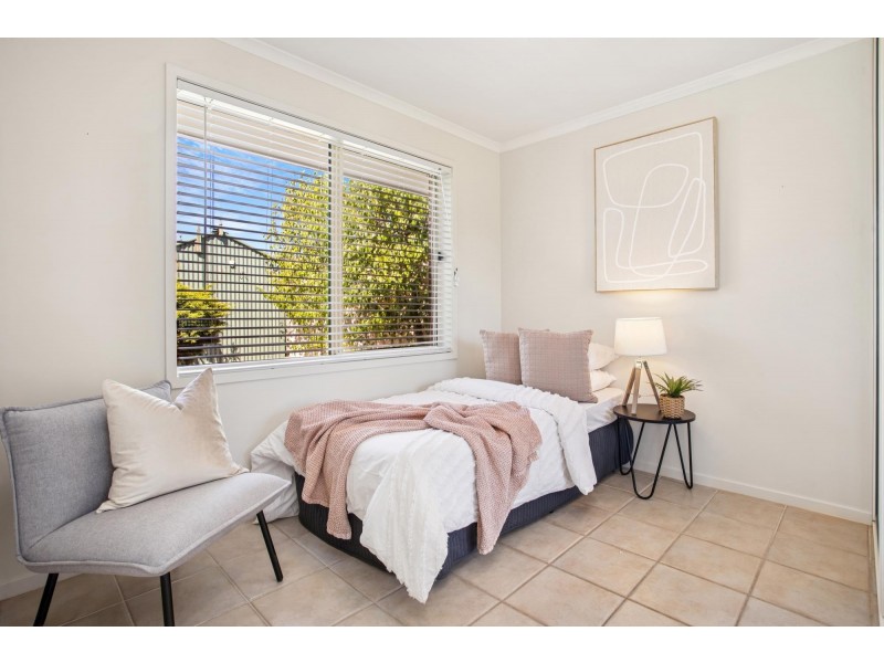 7 Greenbriar Avenue, Happy Valley SA 5159