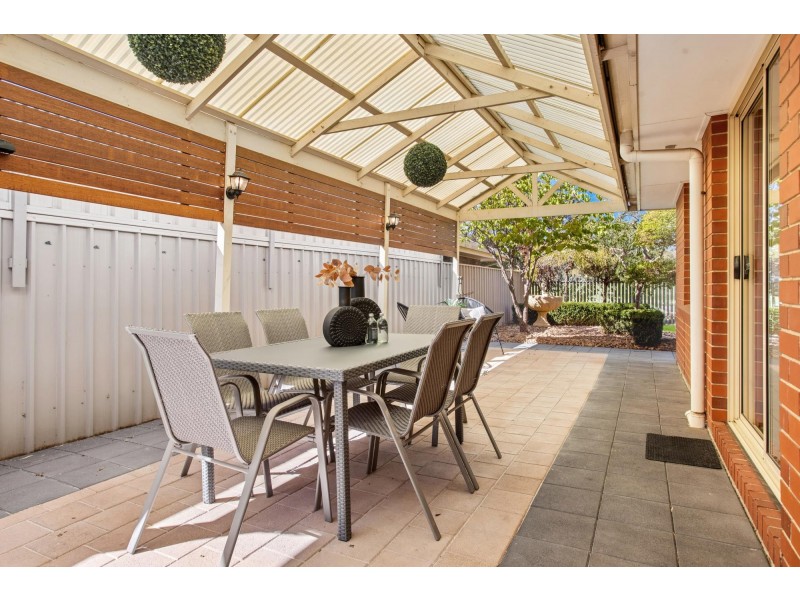 7 Greenbriar Avenue, Happy Valley SA 5159