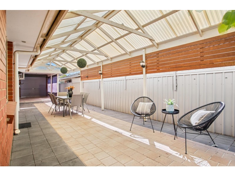 7 Greenbriar Avenue, Happy Valley SA 5159