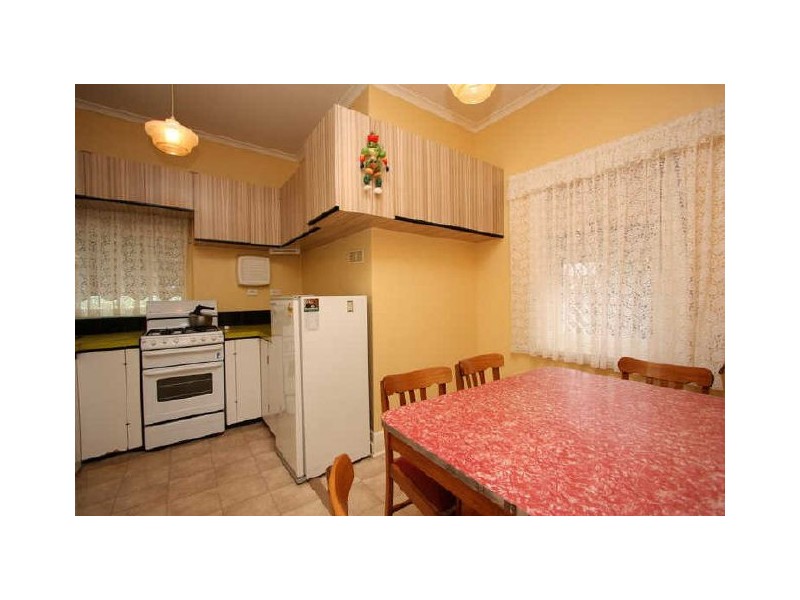 11 Castle Street, West Croydon SA 5008