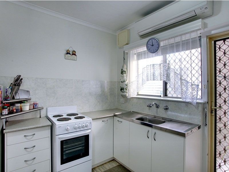 4/105 Grand Junction, Rosewater SA 5013