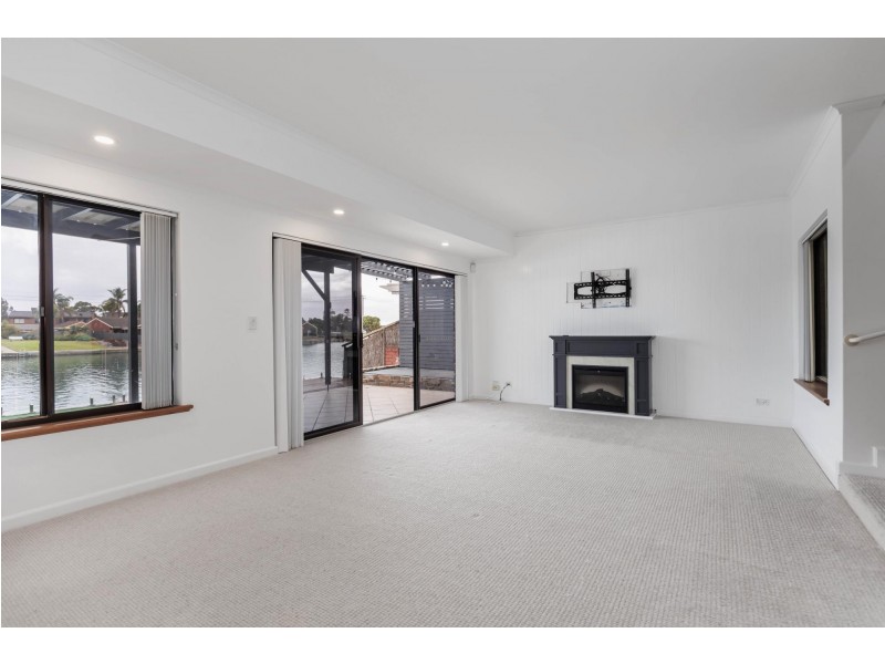 21 Dyer Court, West Lakes SA 5021