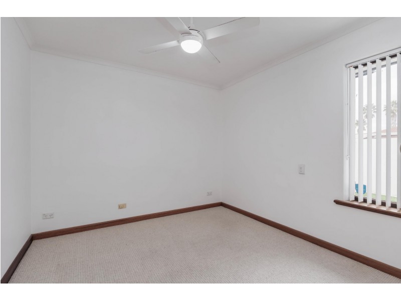 21 Dyer Court, West Lakes SA 5021