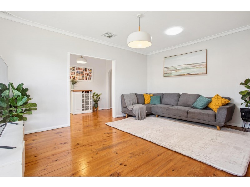 5 St Georges Place, Alberton SA 5014