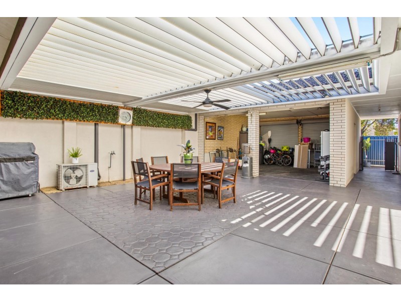 5 St Georges Place, Alberton SA 5014