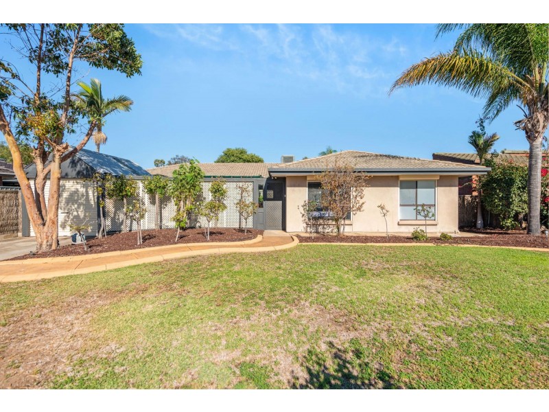 38 Lakeview Avenue, West Lakes SA 5021