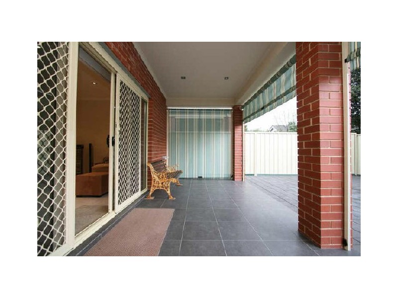 12a Lawrie Street, Henley Beach SA 5022