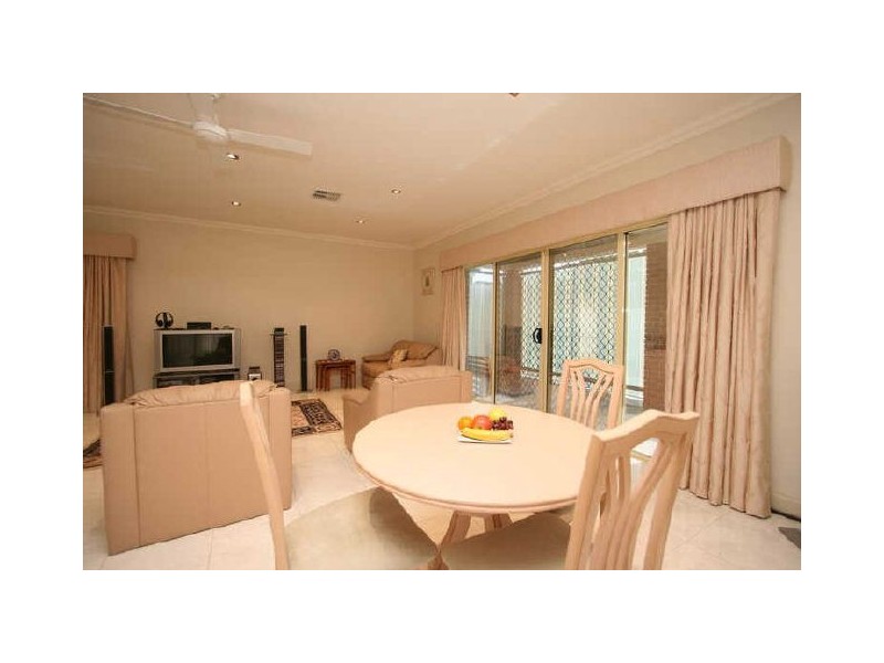 12a Lawrie Street, Henley Beach SA 5022