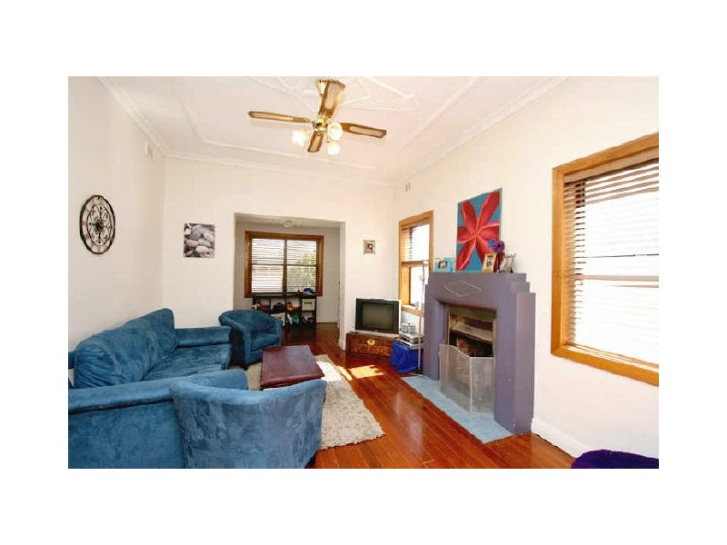 17 Pitman Avenue, Woodville West SA 5011