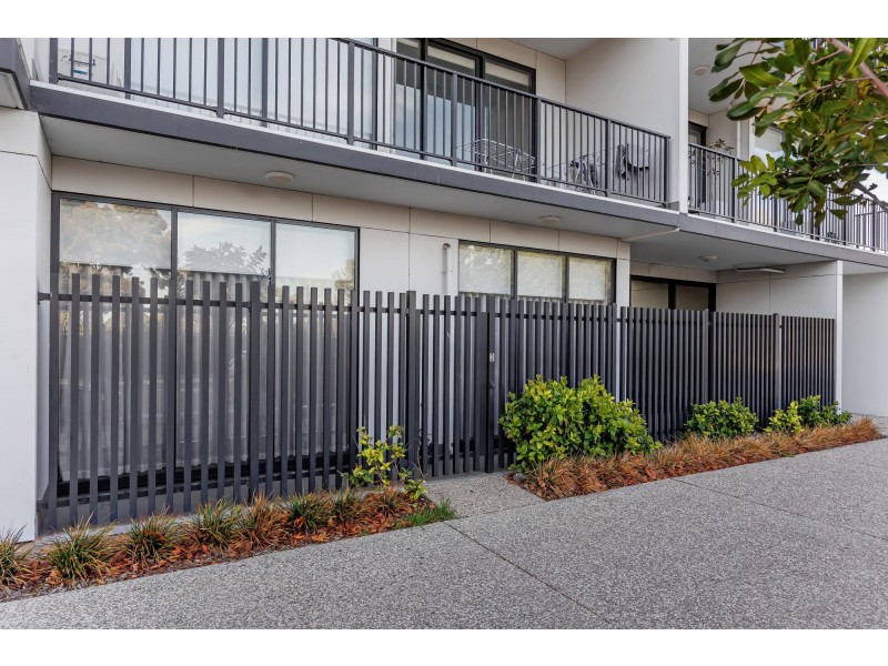 3/2 Troubridge Drive, West Lakes SA 5021