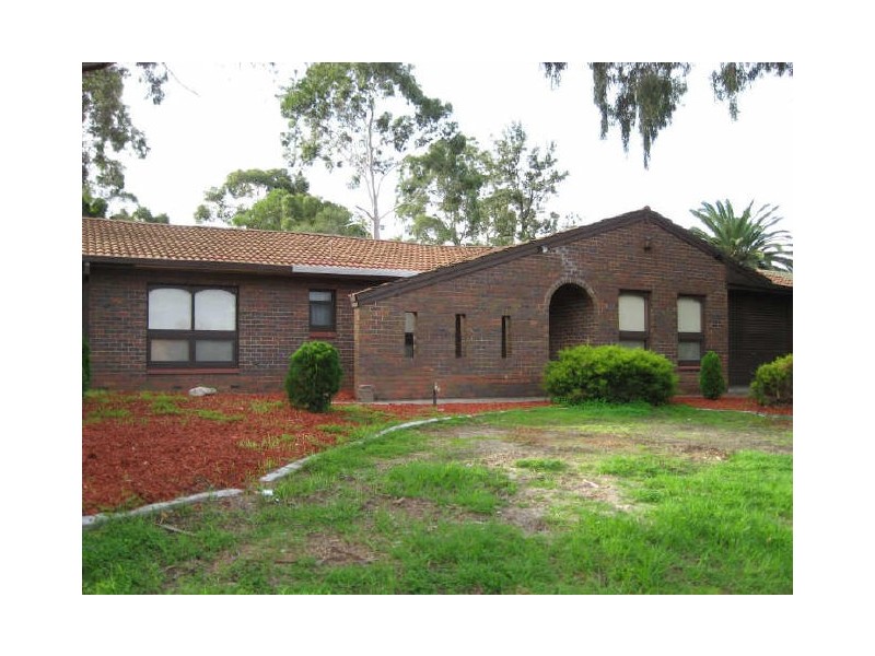 12 Lugarno Street, Redwood Park SA 5097