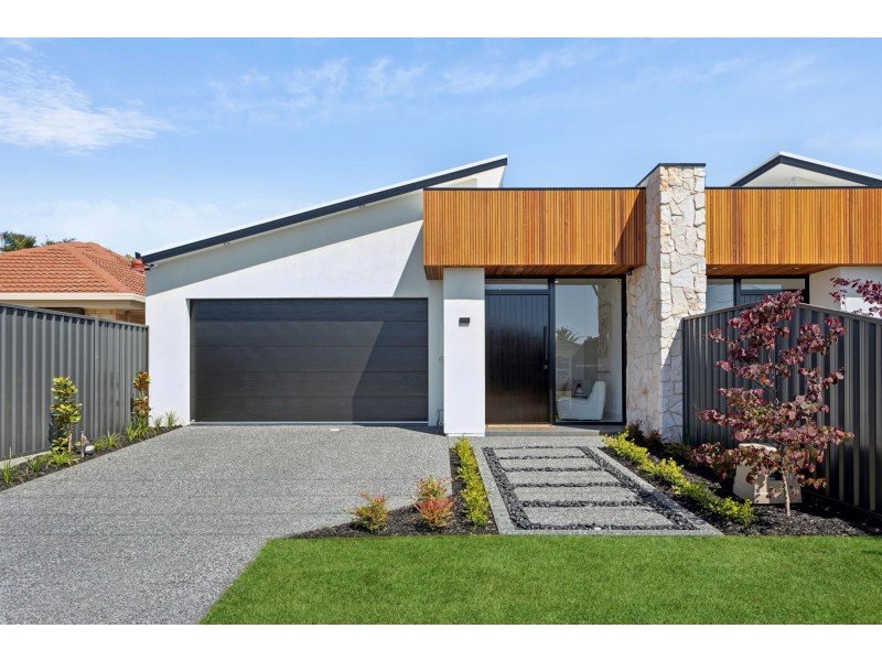 9 Worthley Road, Findon SA 5023