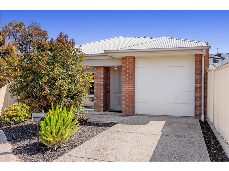 1a Agnes Street, Seaton SA 5023