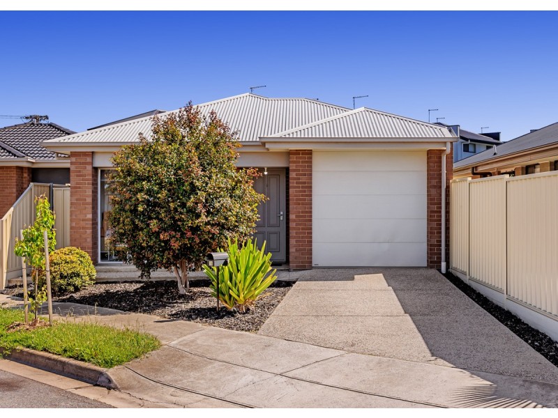 1a Agnes Street, Seaton SA 5023