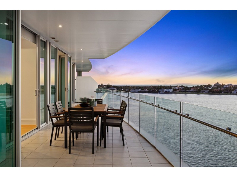 64/155 Brebner Drive, West Lakes SA 5021