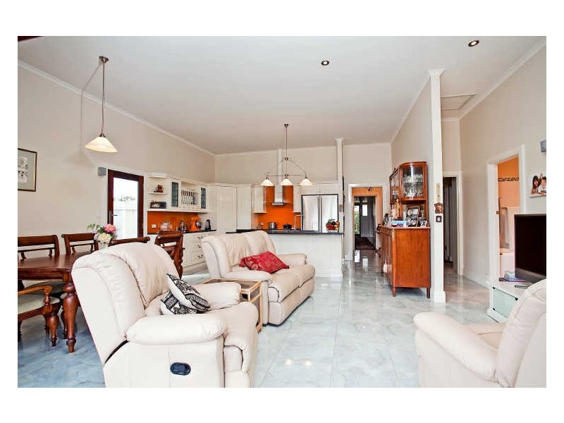 26 Gordon Street, Albert Park SA 5014