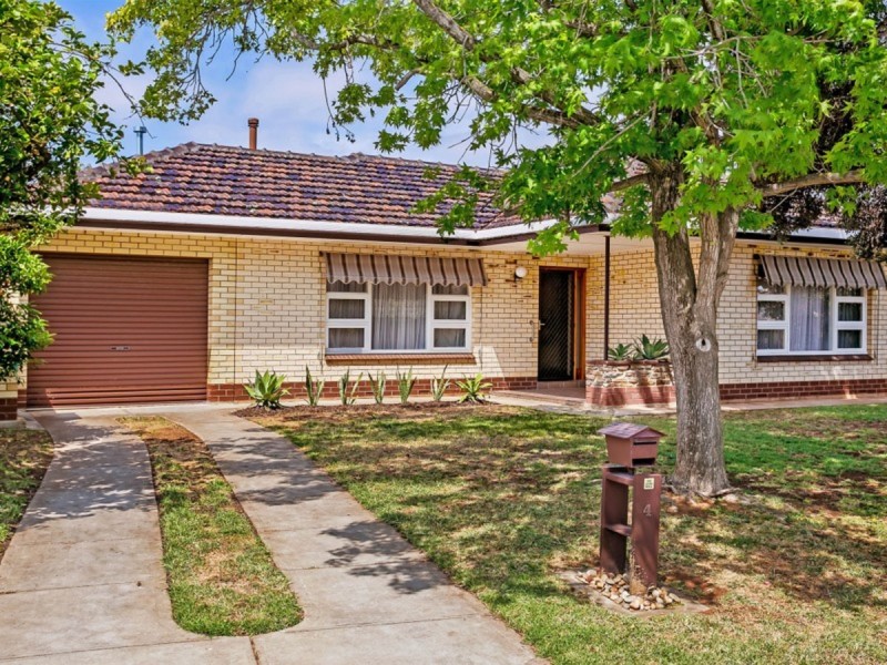 4 Jennifer Street, Seaton SA 5023