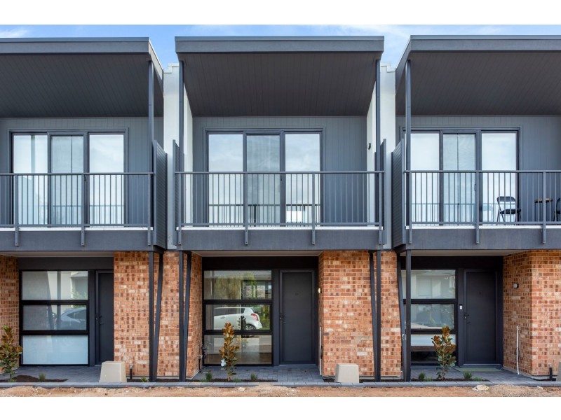 8a Barry Drive, Findon SA 5023