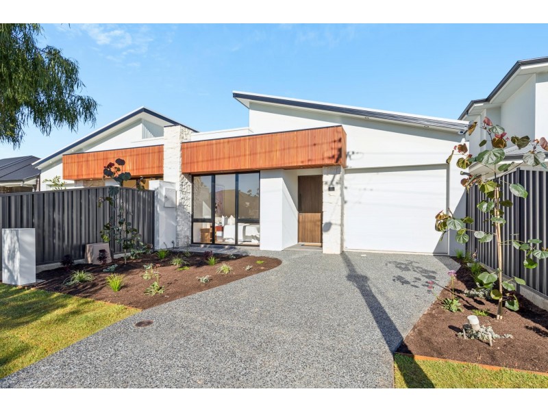 1d Worthley Road, Findon SA 5023